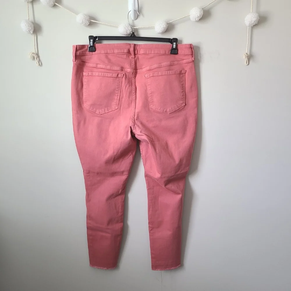 Old Navy Coral Distressed Skinny Jeans Size 18 - Picture 7 of 9